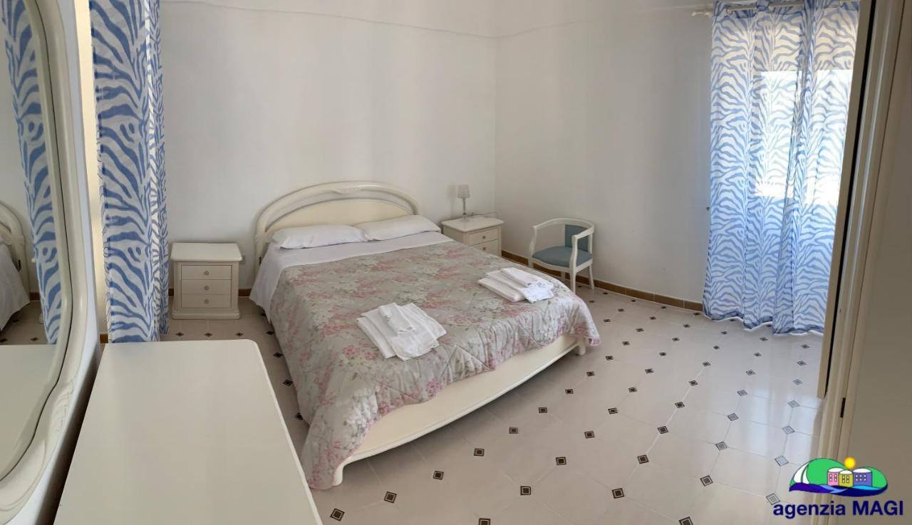 Ferienwohnung Magi - Orchidea Ponza Exterior foto